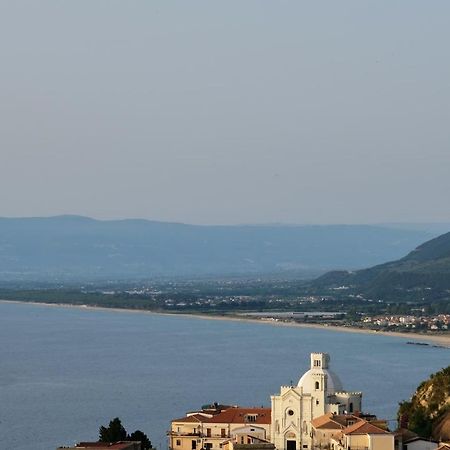 Residence Nina Pizzo  Esterno foto